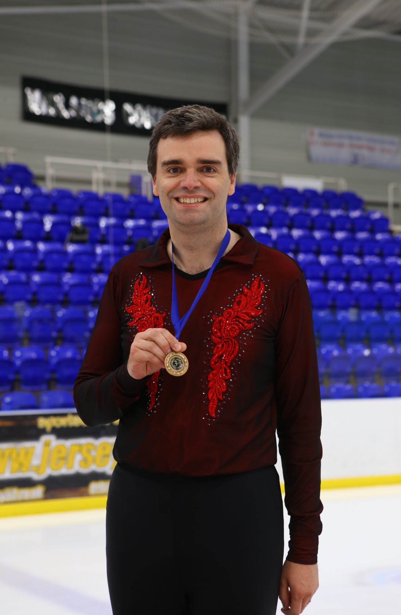 Mark Warner from ISS Coventry who is bronze men’s national champion and he also won the artistic competition.